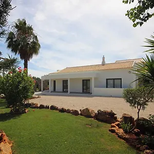 Bed & Breakfast L&f House, Algoz